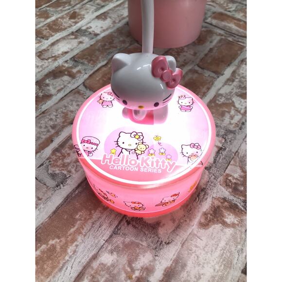NEW Sanrio Hello Kitty Table Lamp Light push Button Portable Batteries 13in - Picture 7 of 9